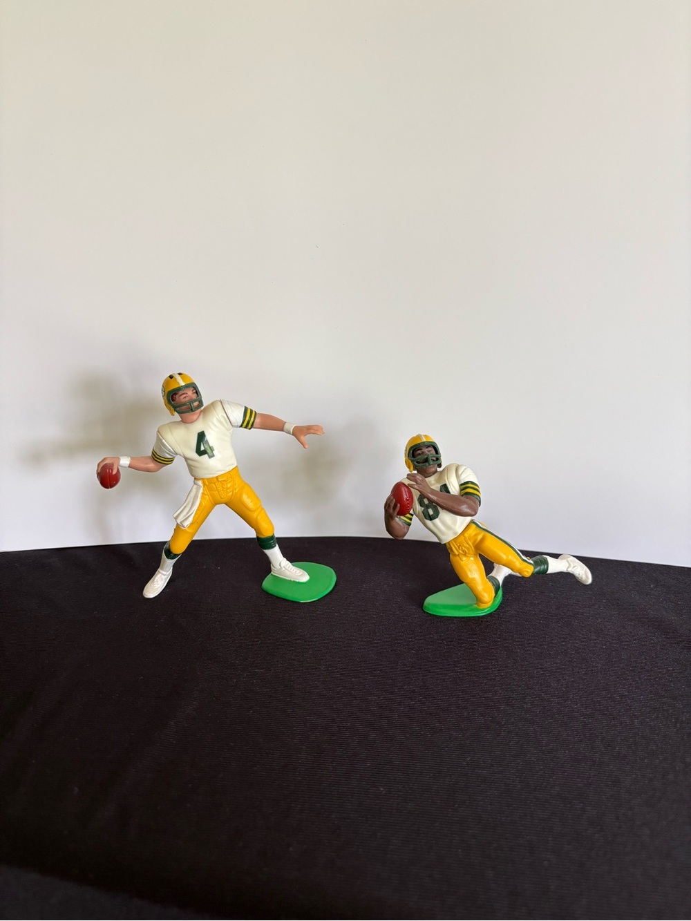 Kenner Green Bay Packers Figures Brett Favre (1995) and Sterling Sharpe (1993)